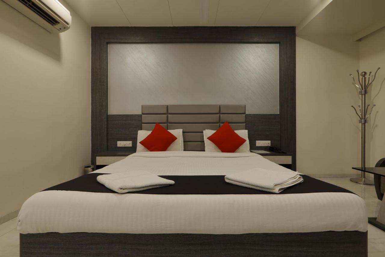 Hotel Unity アーメダバード エクステリア 写真